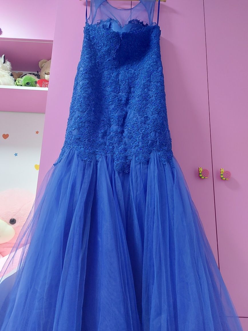 Rochie tip sirena