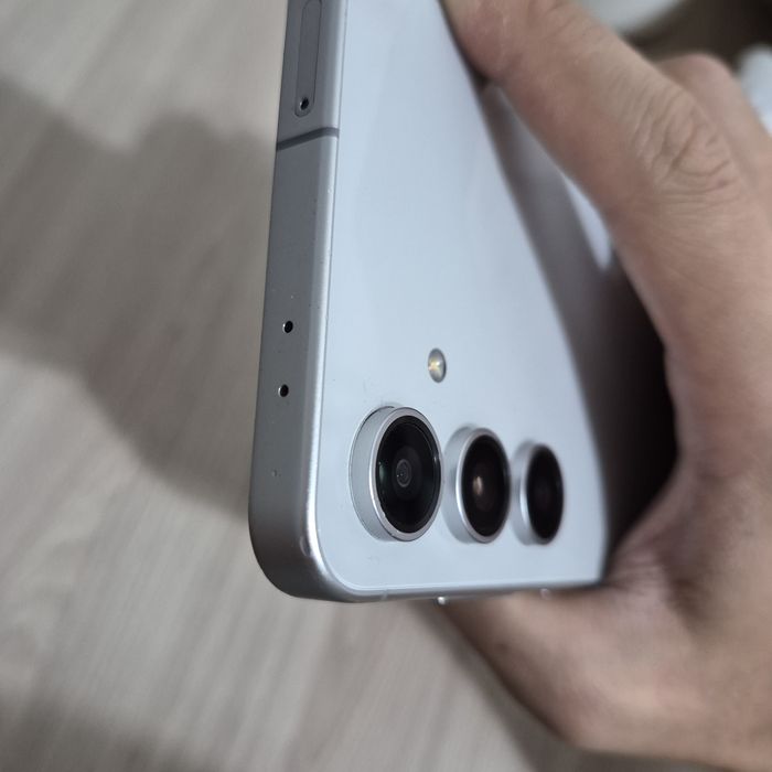 Продам S24FE 256GB