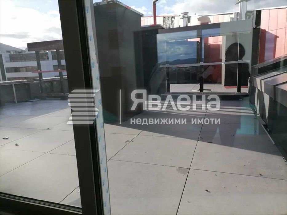 Продава се Многостаен апартамент в София, Център - 476 кв.м за 1110 €/кв.м - Снимка #2