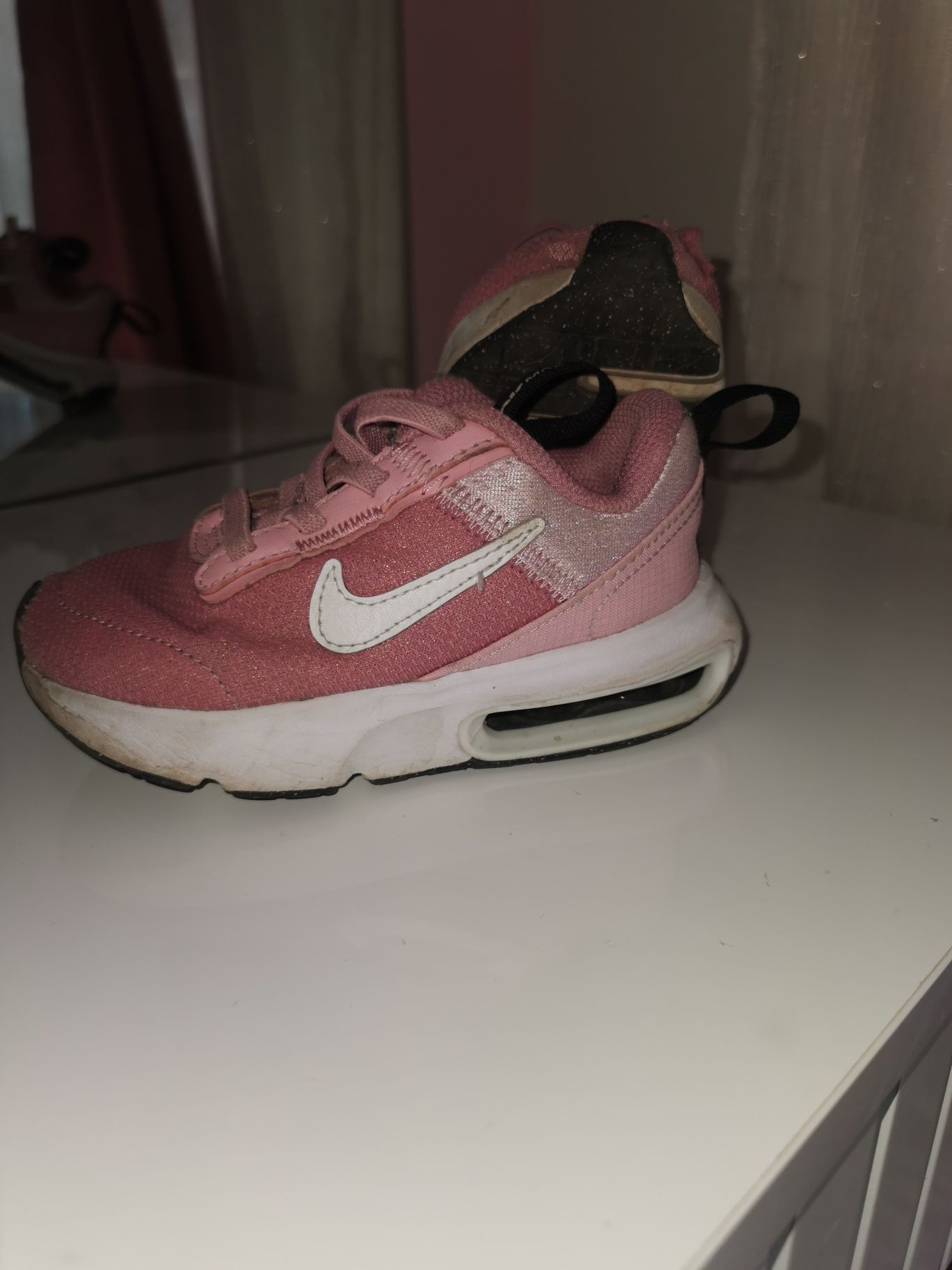 Сникърси Air Max Intrlk Lite Розов