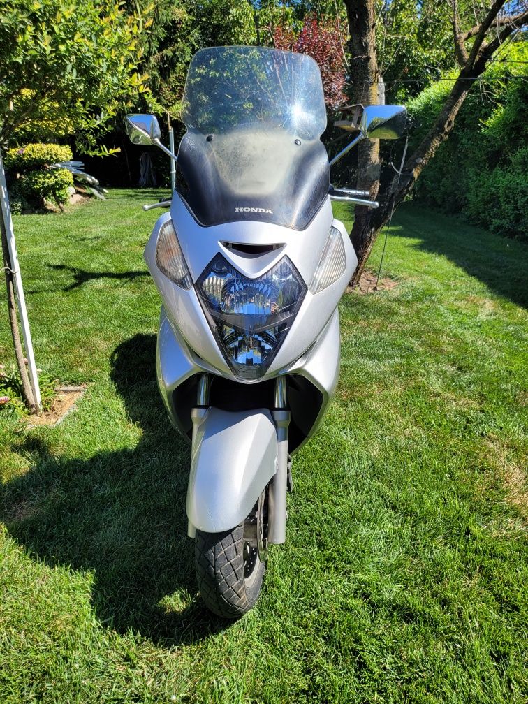Honda Silver Wing 600