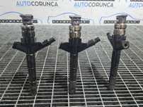 Injector Nissan Pathfinder 2.5 Diesel D40 2004 - 2010 174CP YD25DDTi (922) D820FFF1