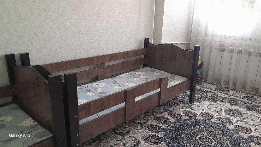 Кровать детская, в хорошем состоянии 2 шт