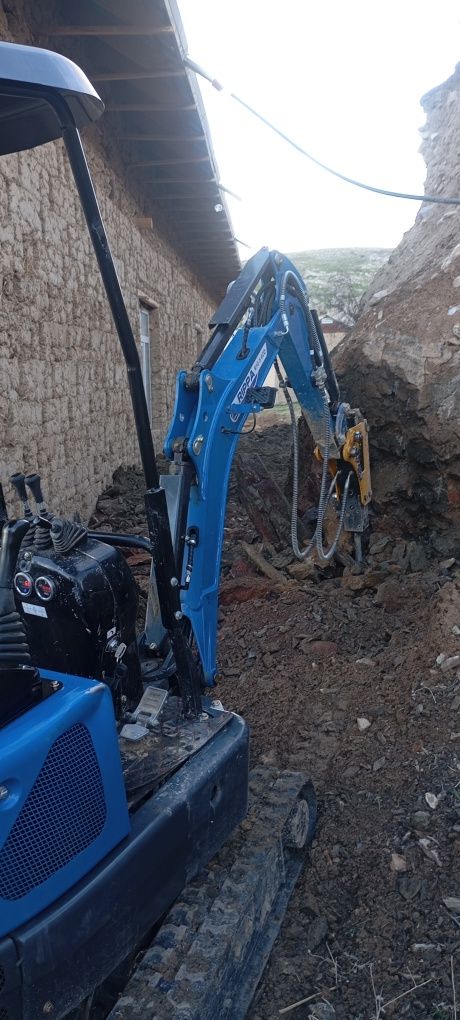 Ekskavator xizmati xarxil turdagi kovushlar bilan