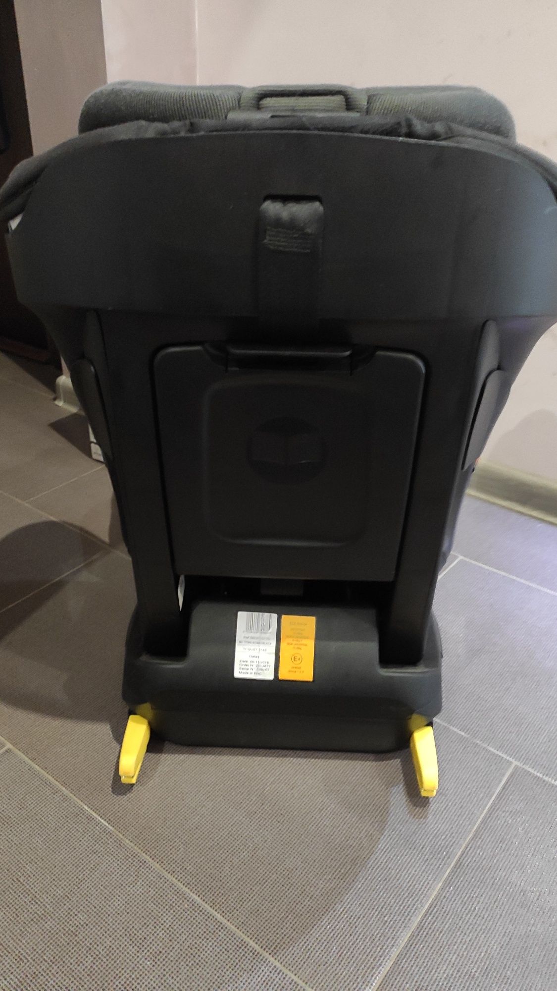 Столче за кола Maxi-Cosi - Titan, 9-36 kg, с IsoFix, Basic Black