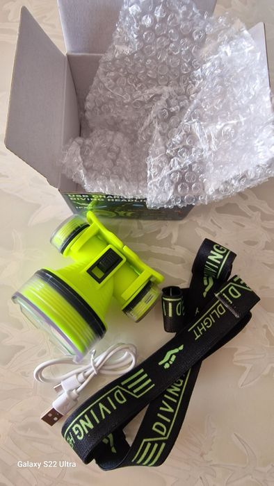 Налобный фонарь. Водонепроницаемый.