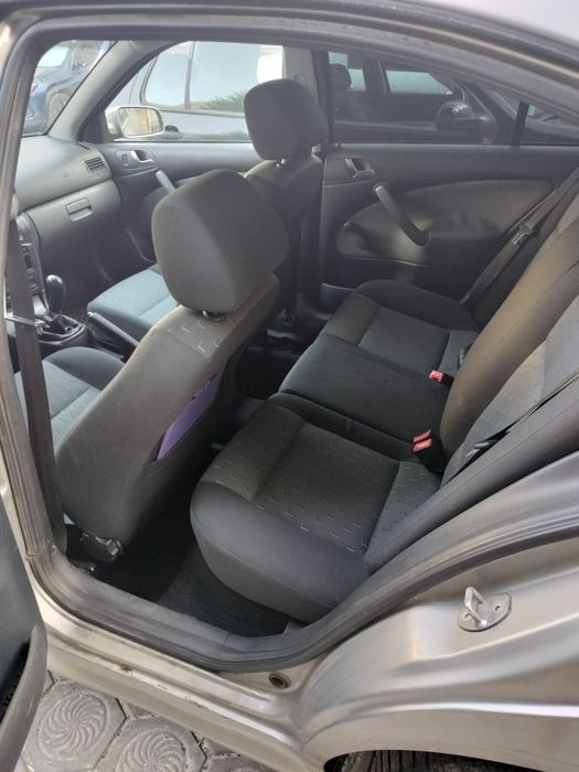 Skoda Octavia Tour 1.4 16v | 153.000 km | Climatronic | Acte valabile