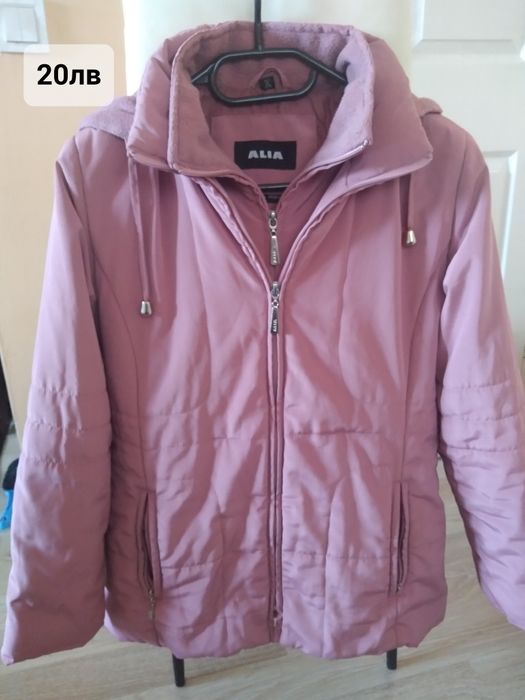 Дамско яке от LC WAIKIKI,