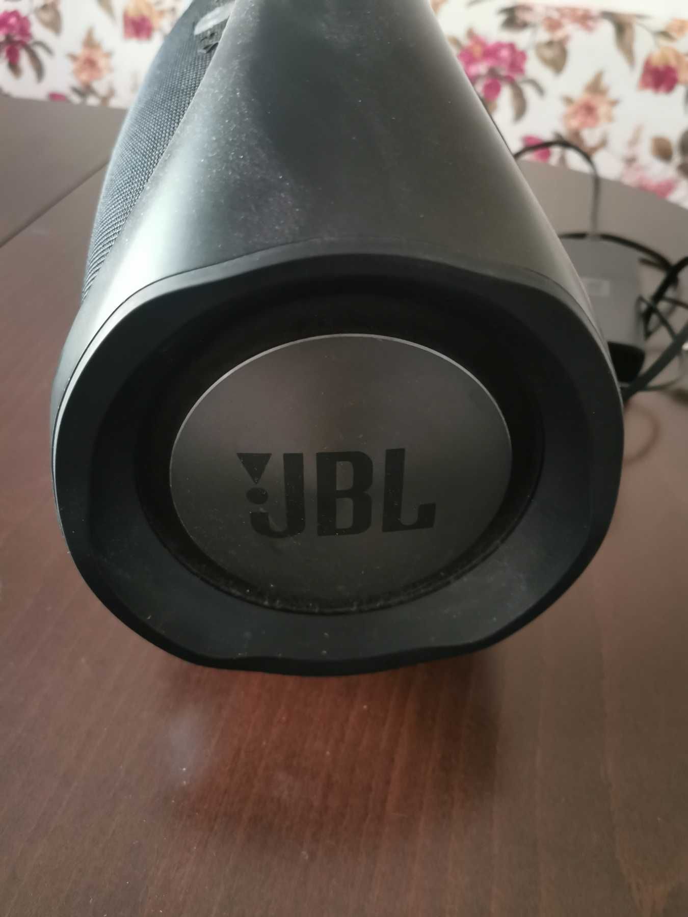 Оригинален JBL BoomBox 1