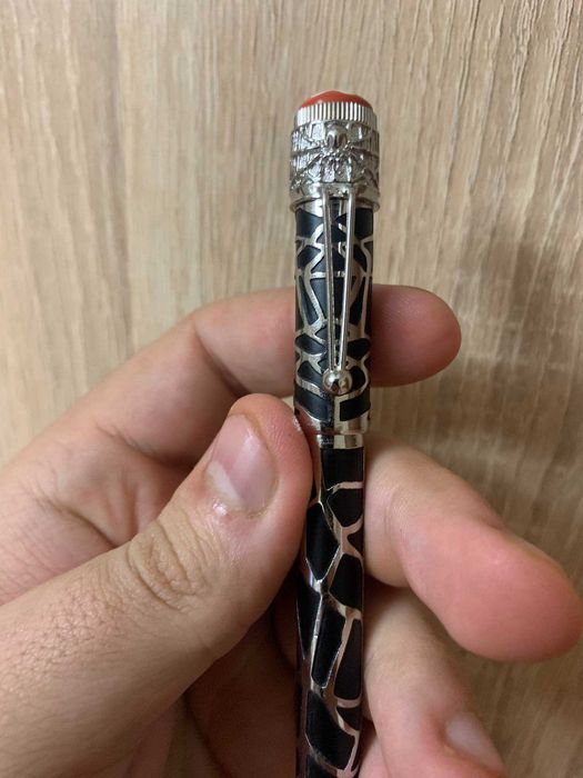 Montblanc Spider Limited оригинален химикал химикалка
