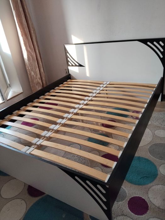 Кровать двухспальная