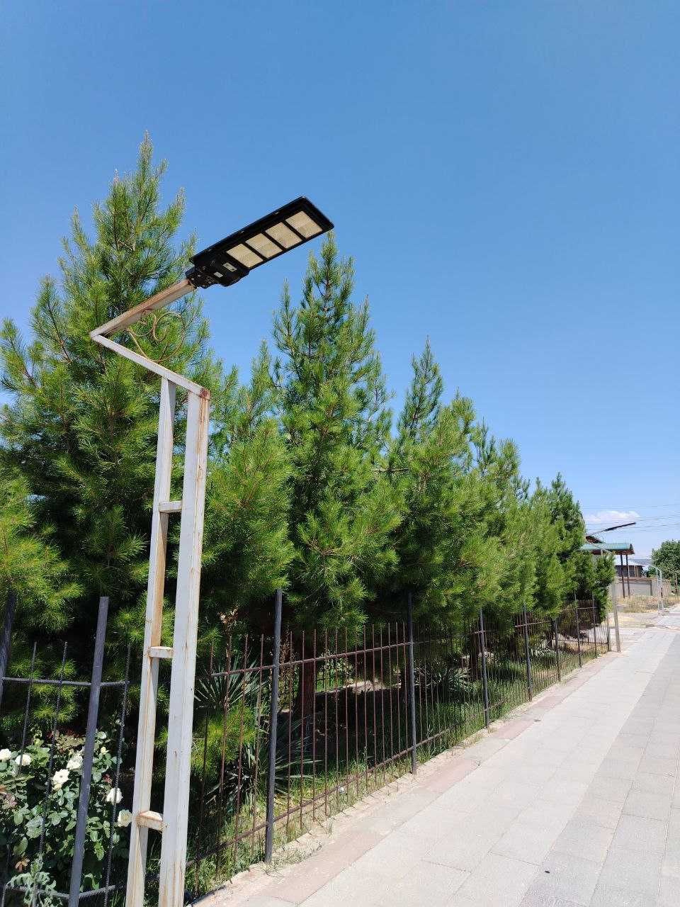 Xoji ota masjidi yonida Shinam xovli sotiladi.