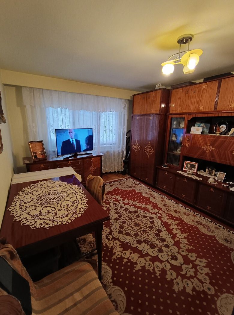 Persoana fizica vand apartament in Marasti