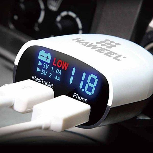 Зарядно за запалка HAWEEL 3.4A двоен USB порт LED дисплей с въртяща се