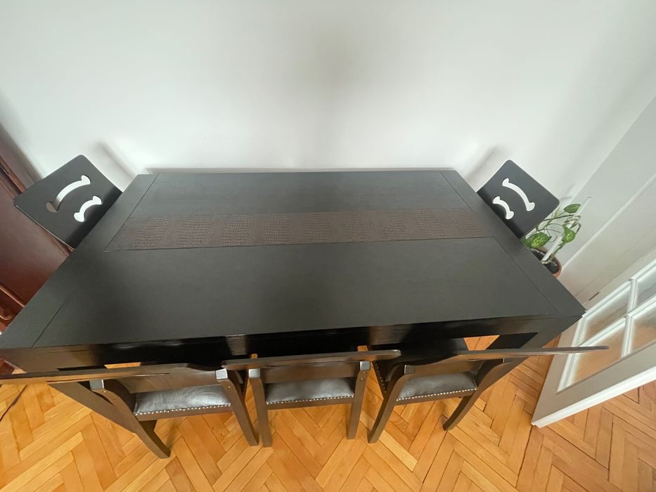 Vand set masa cu 6 scaune