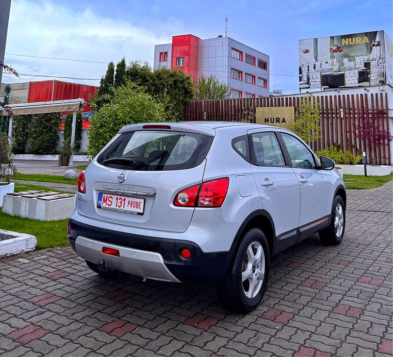 Nissan Qashqai 1.6Benzina Parktronic(Fata+Spate)Navi Pilot Auto Carlig