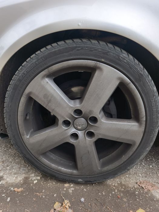 Джанти със летни гуми 18 5х112 Audi