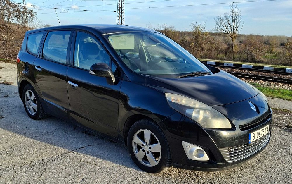 Renault Grand Scenic 2012