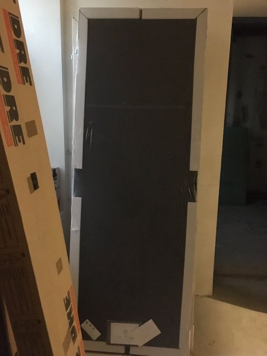 Нови врати от масивно дърво