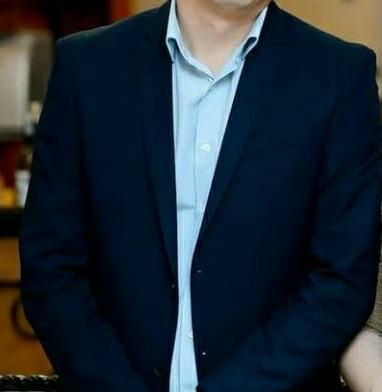 Продам мужской костюм