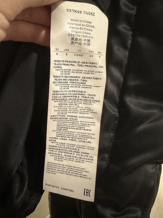 Geaca Emporio Armani din puf cu blana detasabila