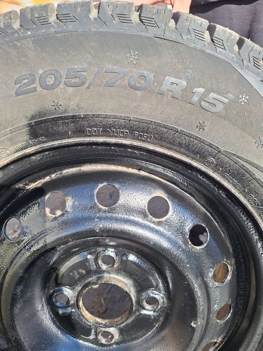 Зимний комплект колёс,от Хонды црв