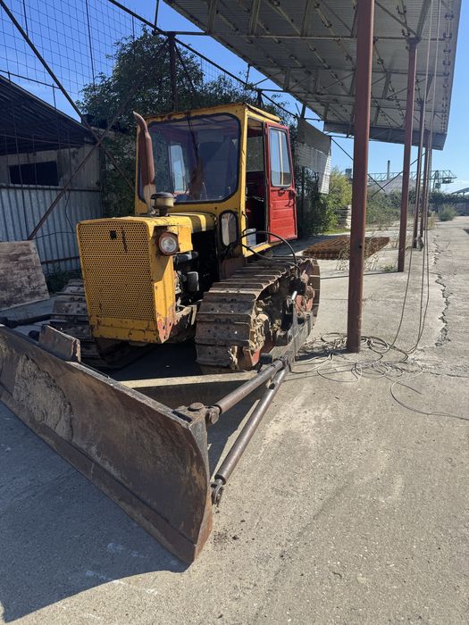 Vand buldoze u650 in stare perfecta de functionare