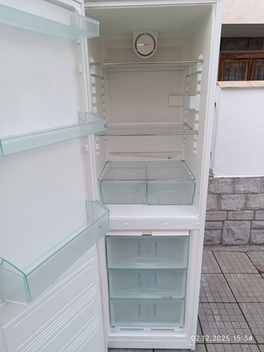 Хладилник liebherr