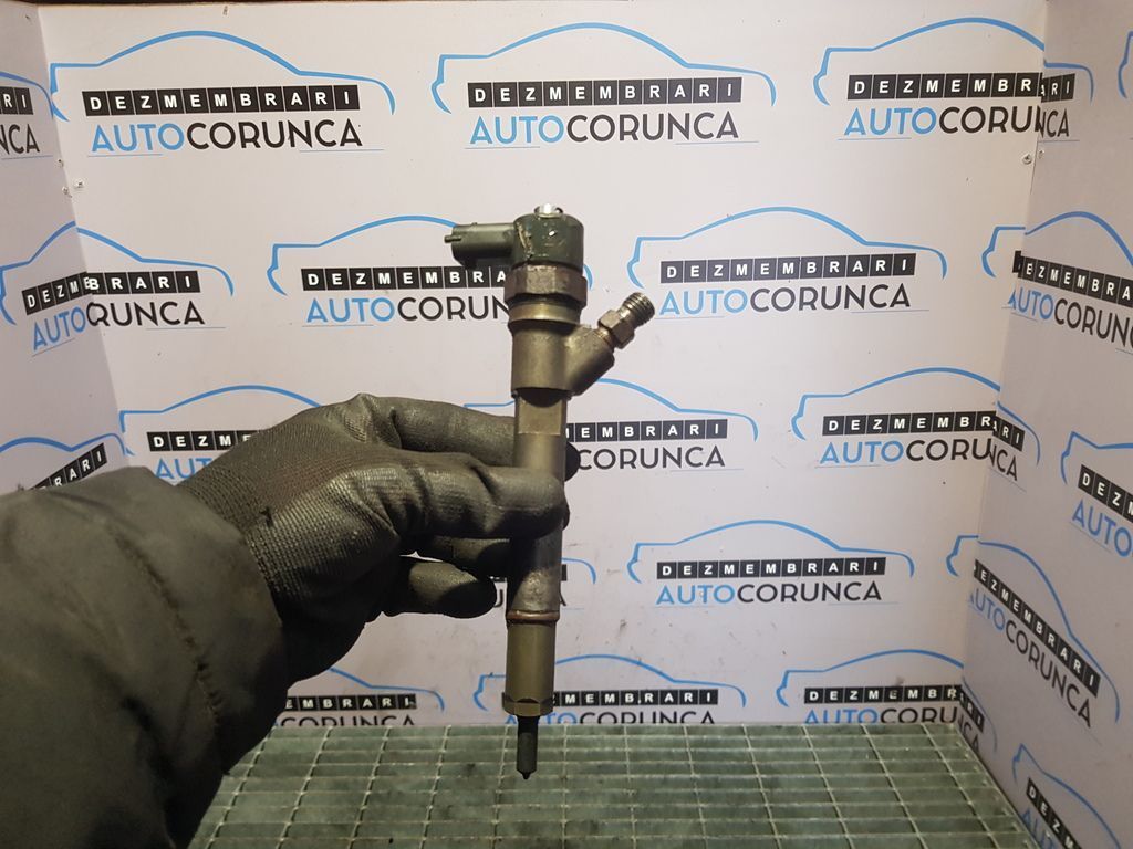 Injector Jeep Cherokee III 2.5 D 2001 - 2008 143CP R425 DOHC (515) Bosch 0445110059