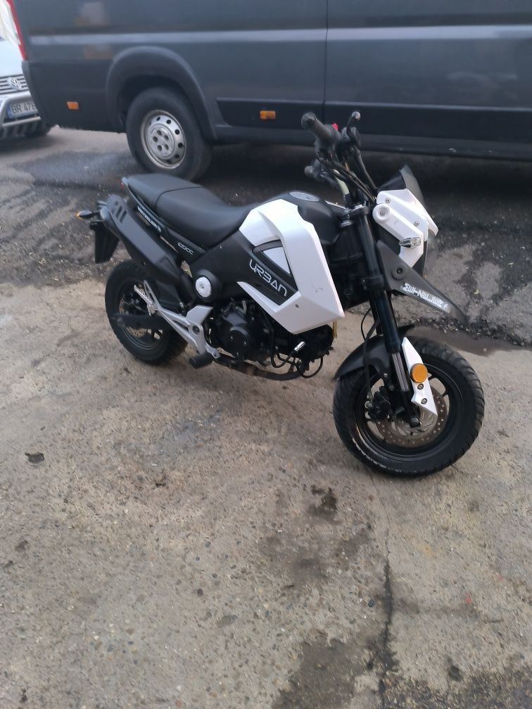 Moto 125 urban(honda), variante!