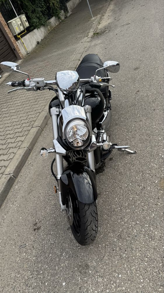 Suzuki boulevard m109r