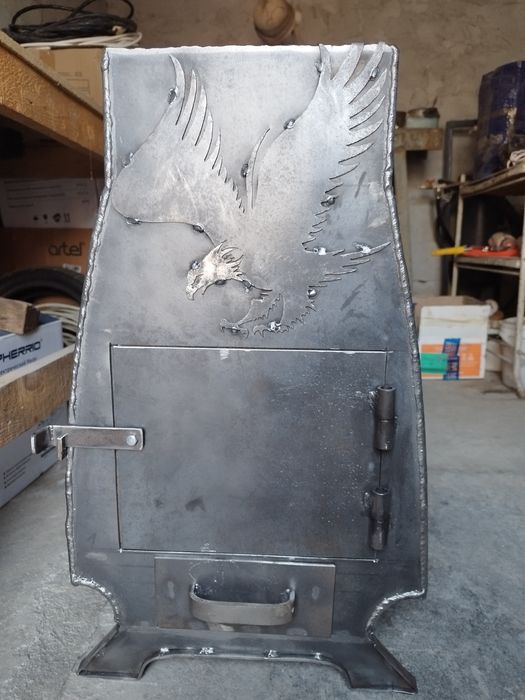 Pechka sotiladi piliti ko'mir va otinga