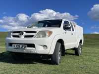 Toyota Hilux  2.5 tdi