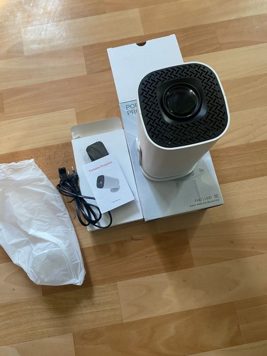 Проектор tommili hy 320