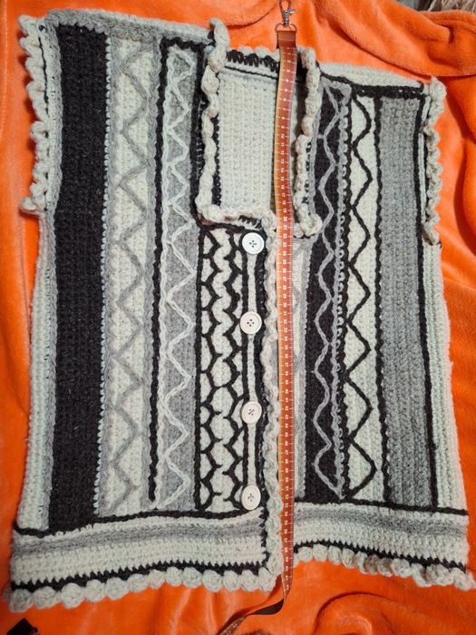 Vestă din lână naturală