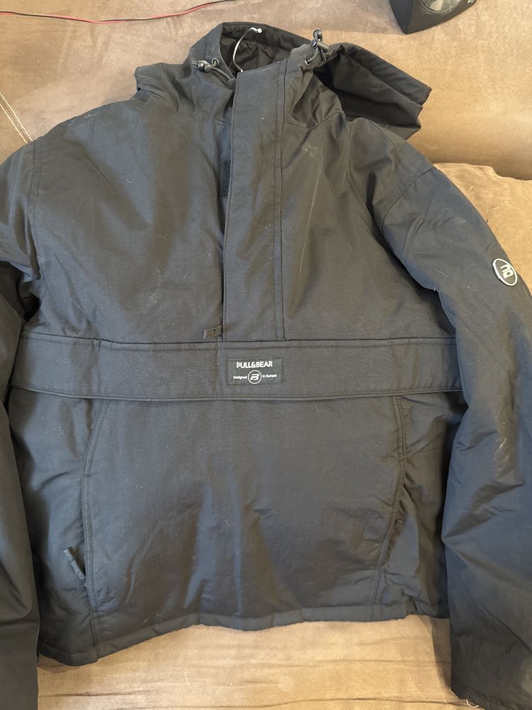 Яке pull&bear черно