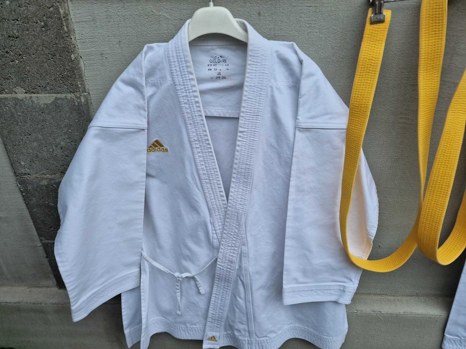 *KIMONO KARATE ADIDAS KATA  Gold | 165 cm | centura galben