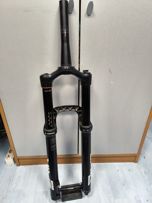 Rock Shox Yari 160 29 inch