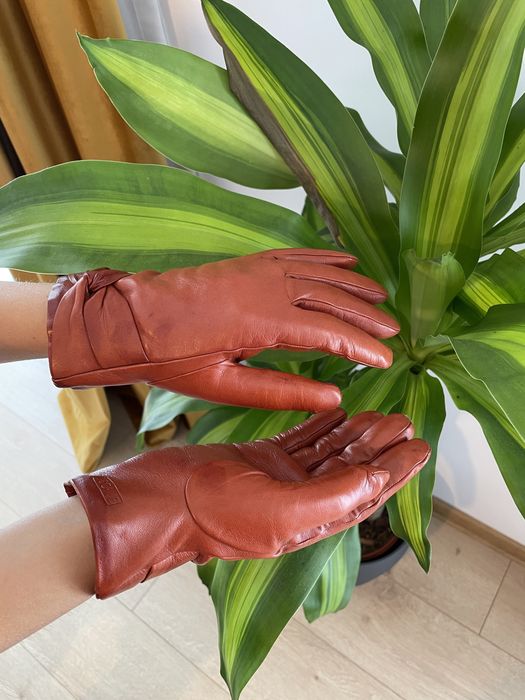 Manuși elegante din piele Bocane | miel și cașmir | produs in Romania