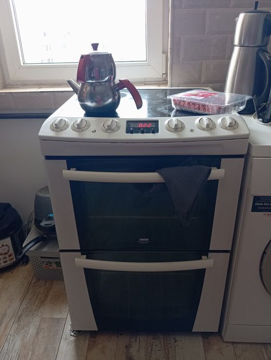 Mașină de spălat vase aragaz