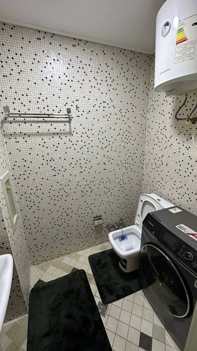 Продаем свою 2-комнатную квартиру на Юнусабаде массив Бодомзар
