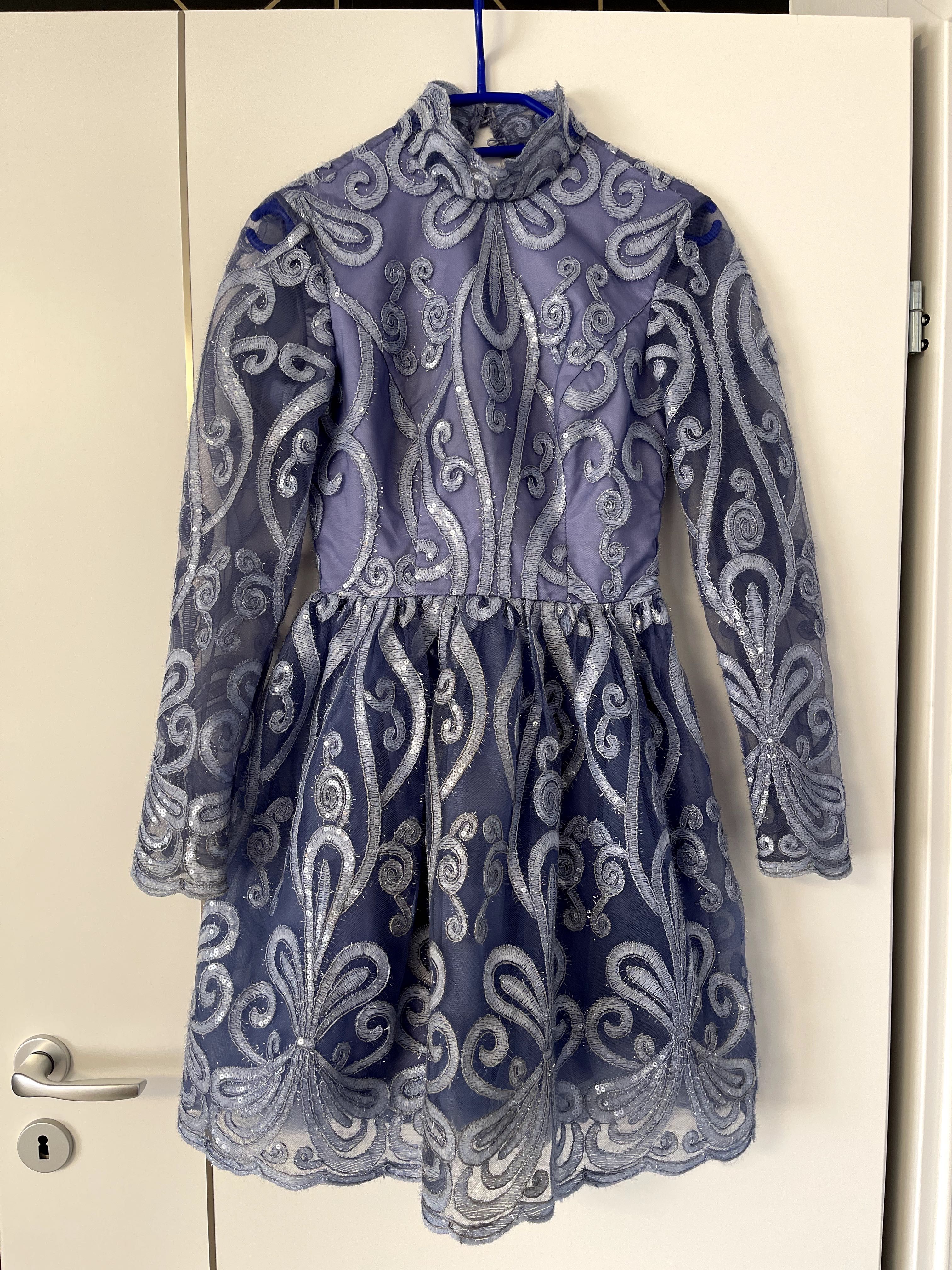 Rochie cocktail Chi Chi London brodata/cu paiete, marime XS