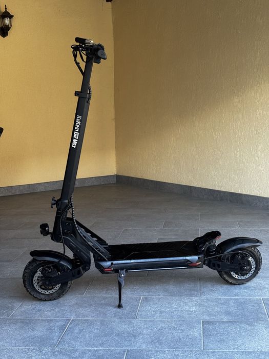 Trotinetă electrica Kukirin G2 Max-puternică, stabilă și confortabilă