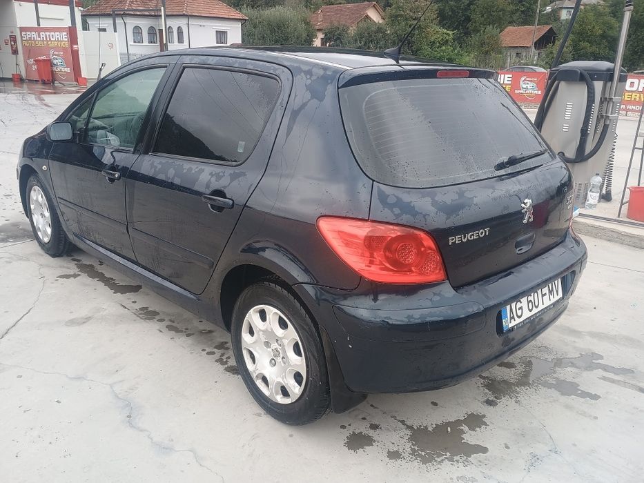 Vând Peugeot 307!