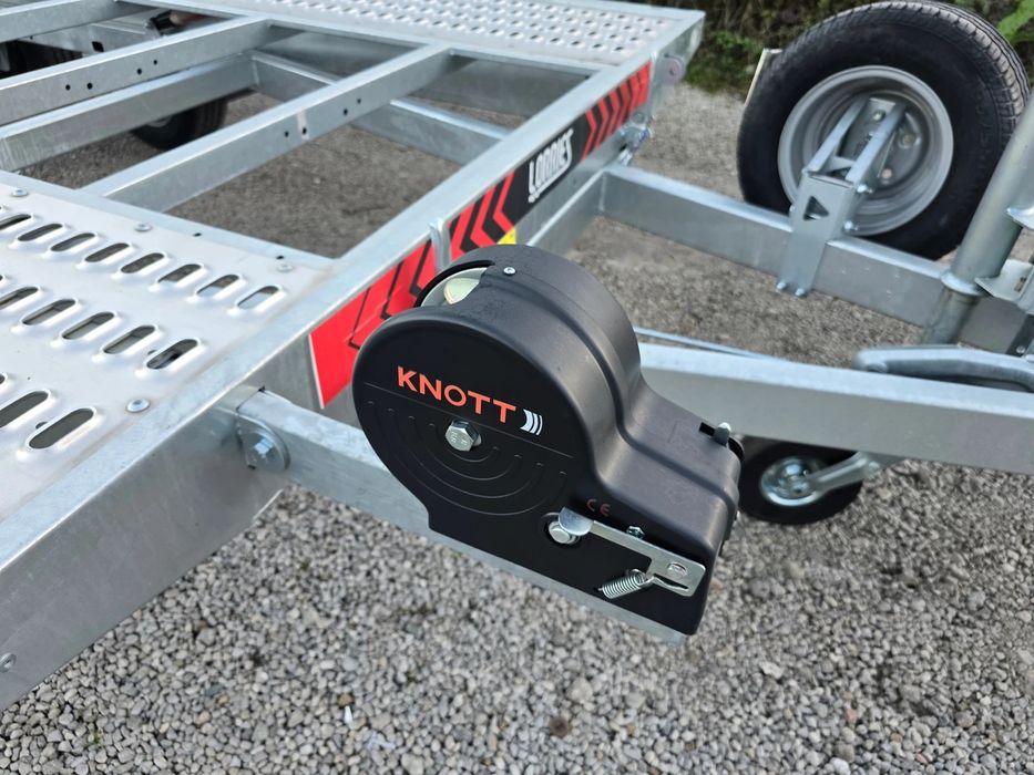 Платформа за автомобил LORRIES/ X.2024г