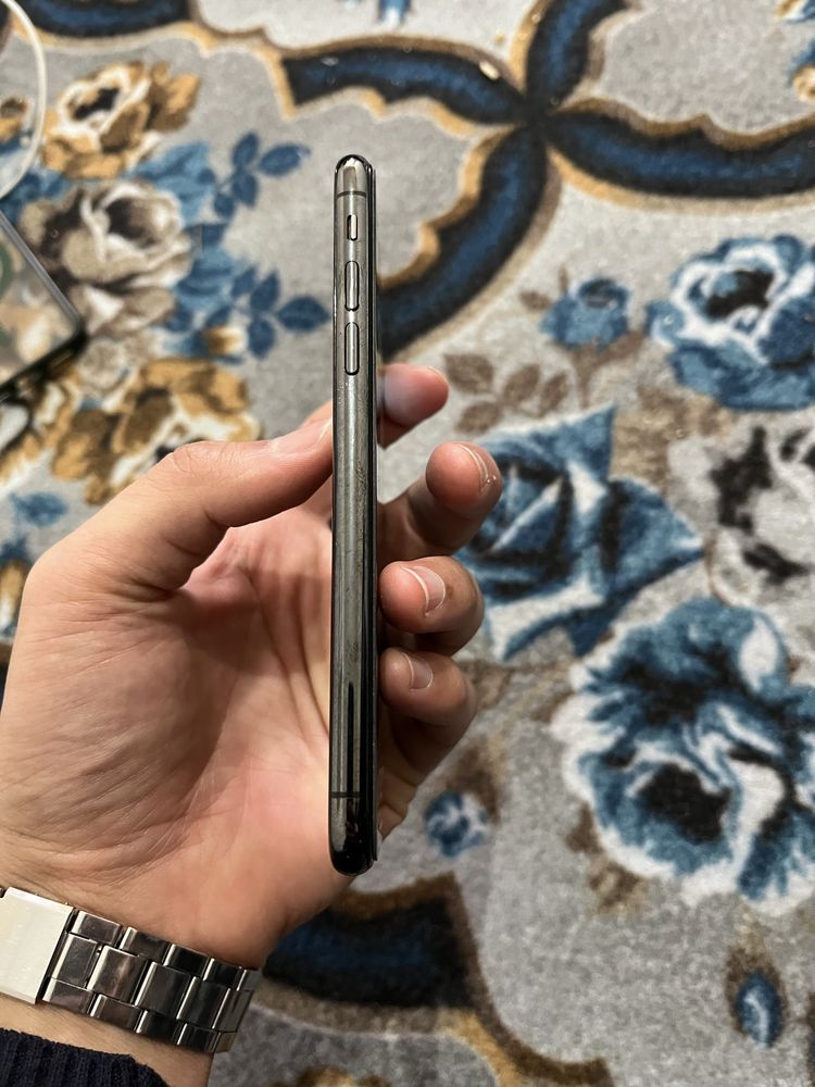 IphoneXs xolati ideal dakument yoʻq