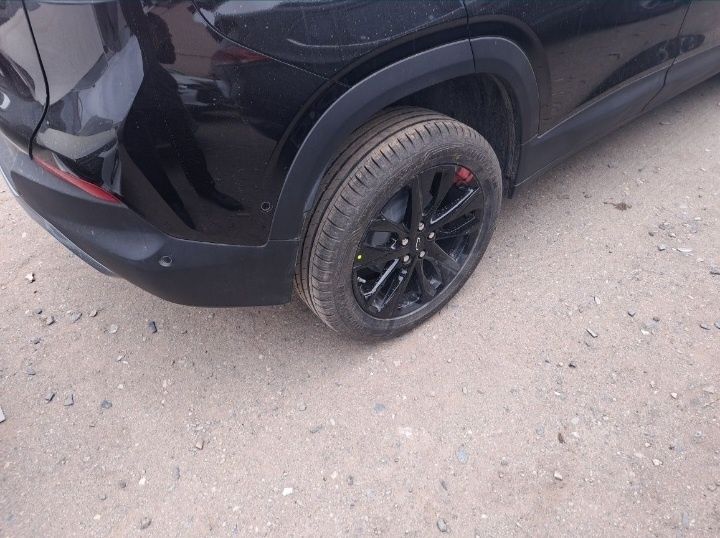 Tracker 2 redline