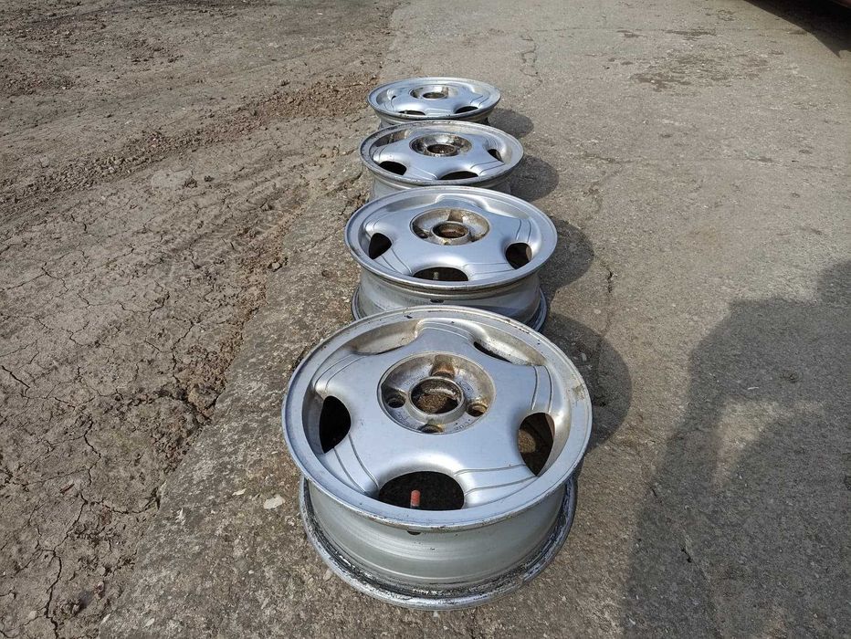 Jante aliaj Ford 14, originale,stare foarte buna!Au rulat doar66000km!