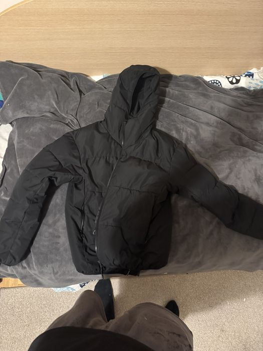 Черен Zara puffer