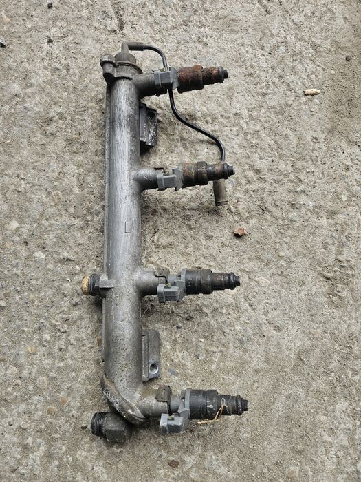 Rampa injectoare  Opel ASTRA G 1998 - 2009 Benzina 12565474